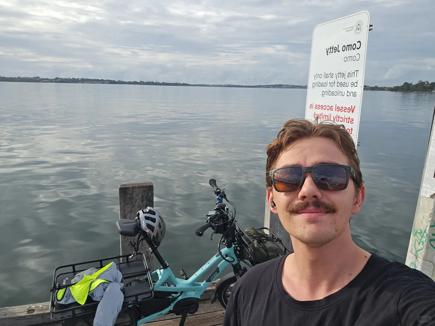 looking for friends_2_Blair Morris_来自小红书网页版.jpg